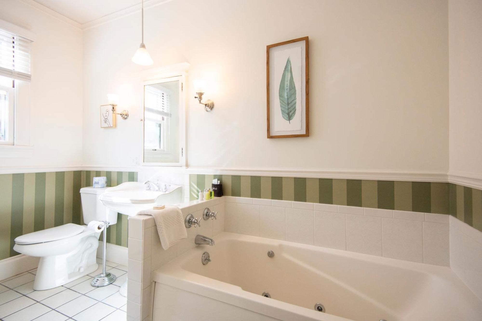 Hearthside Inn Bar Harbor Room photo